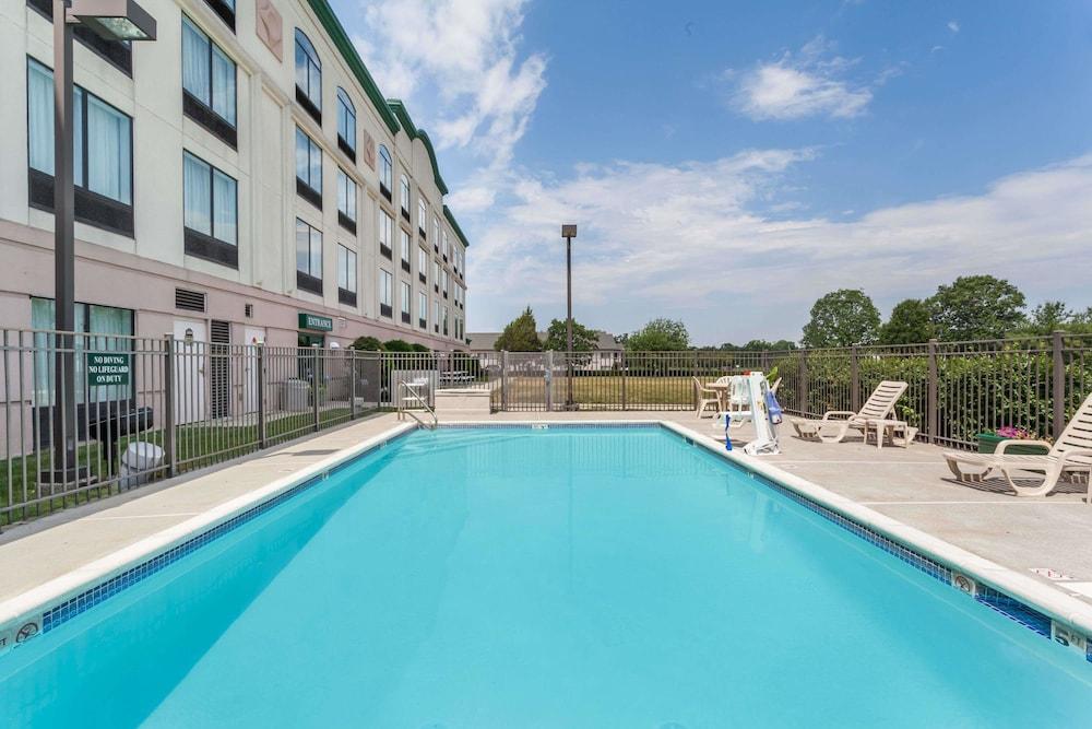 Wingate By Wyndham Vineland Hotel Exterior foto